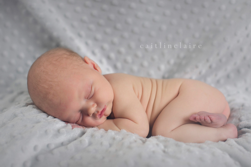 Caitlin_Claire_Photography_Wisconsin_Newborn_Baby_Girl07
