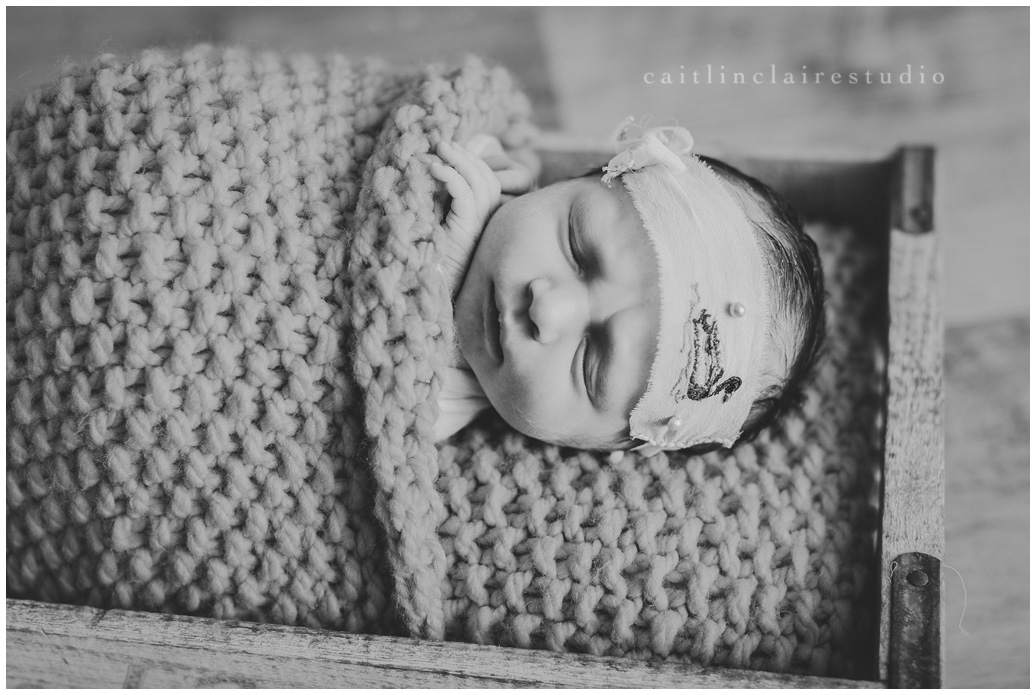 caitlin-claire-studio-nashville-newborn-photographer-05
